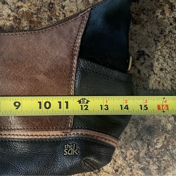 The Sak Genuine Leather Hobo Style Bag. - Picture 13 of 14